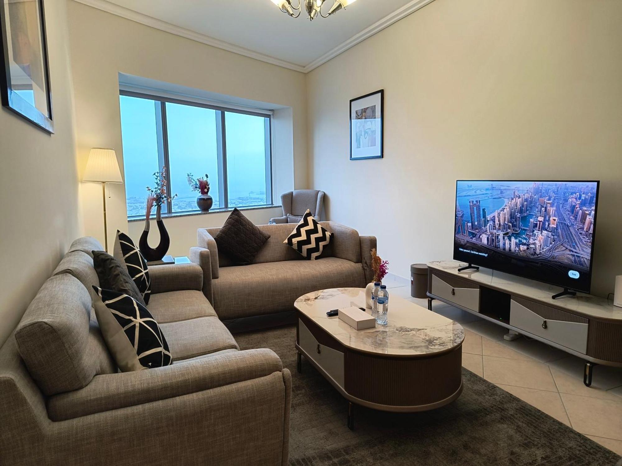 Trinity Holiday Homes - Sheikh Zayed Road Near To Financial Center Metro Station Dubai Exterior photo